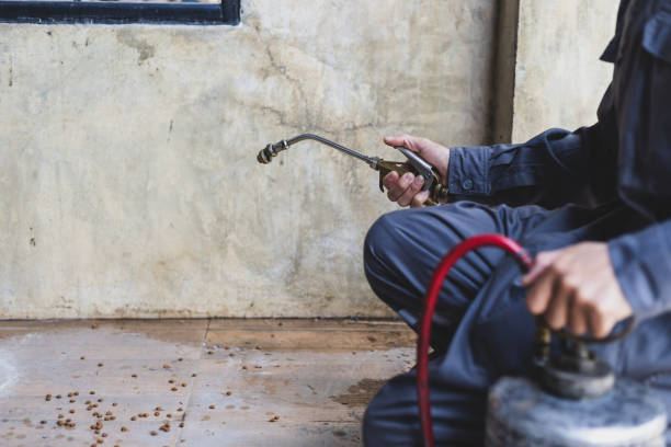 Best Commercial Pest Control Services  in Oconomowoc, WI